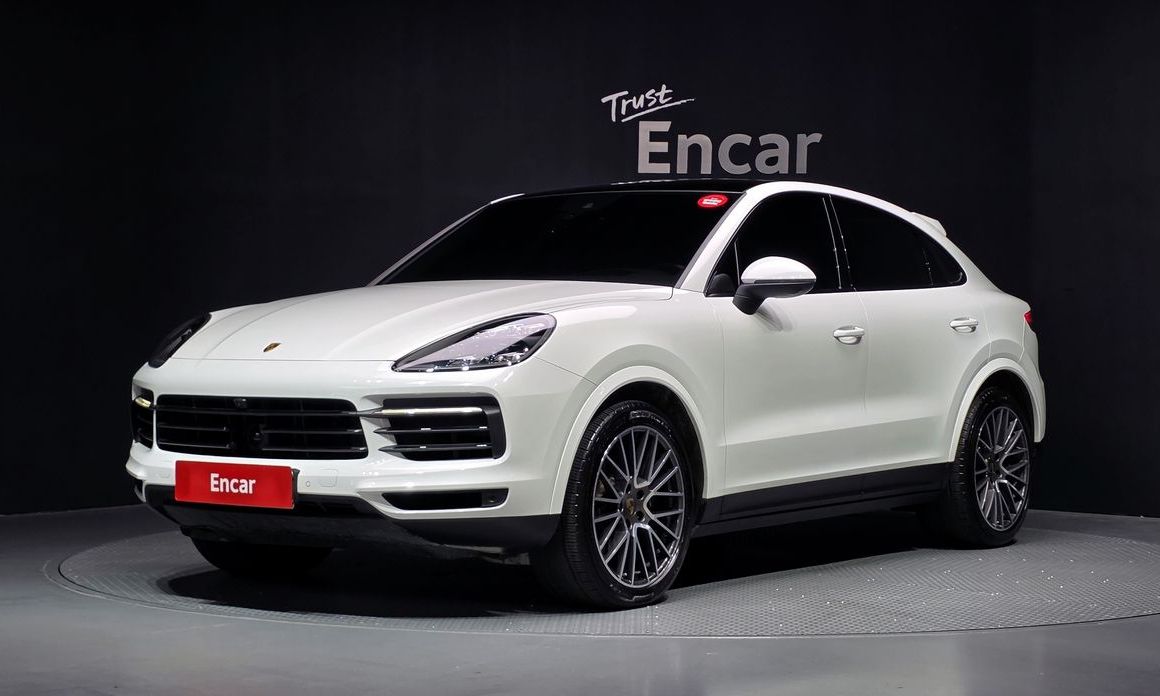 Porsche Cayenne 2021