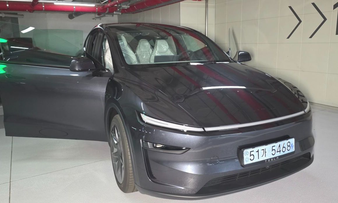Tesla Model Y 2026