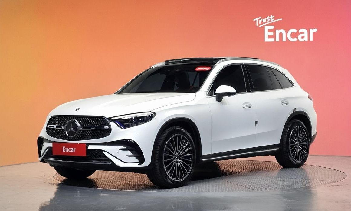 Mercedes-Benz GLC-Class 2025