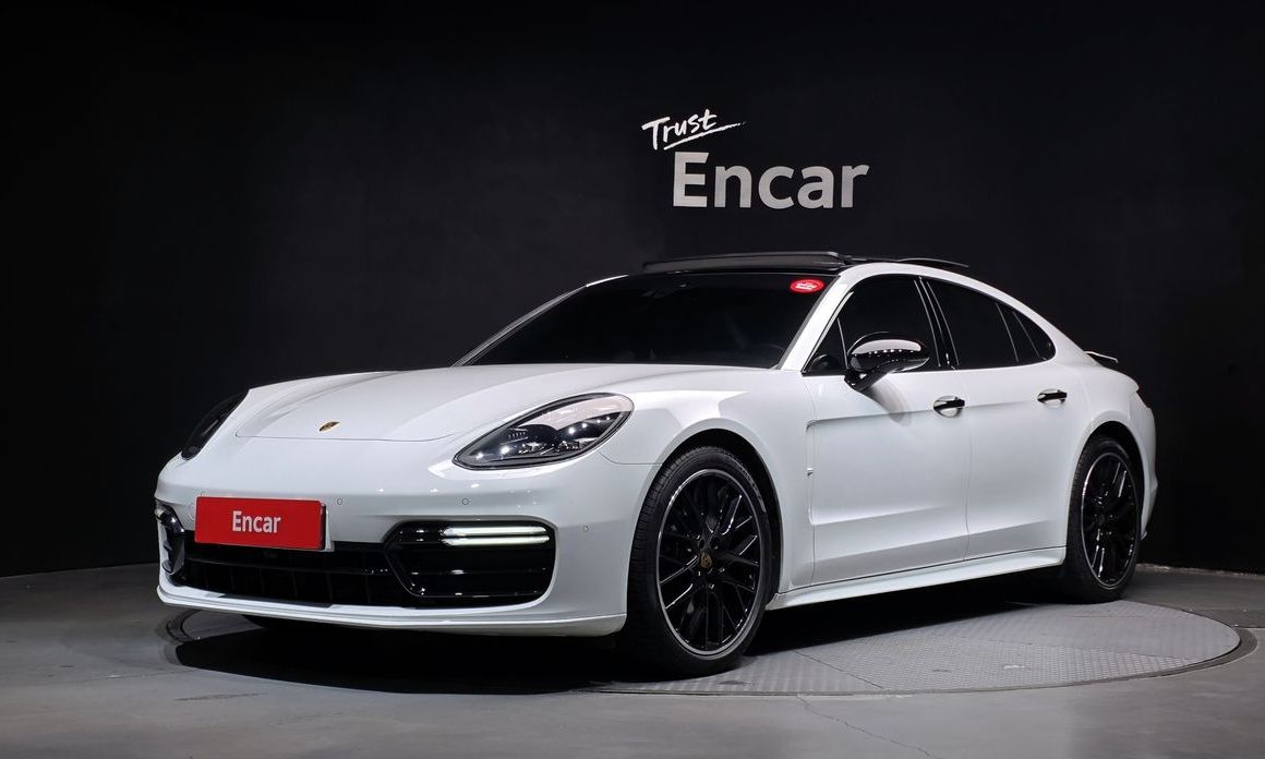 Porsche Panamera 2020