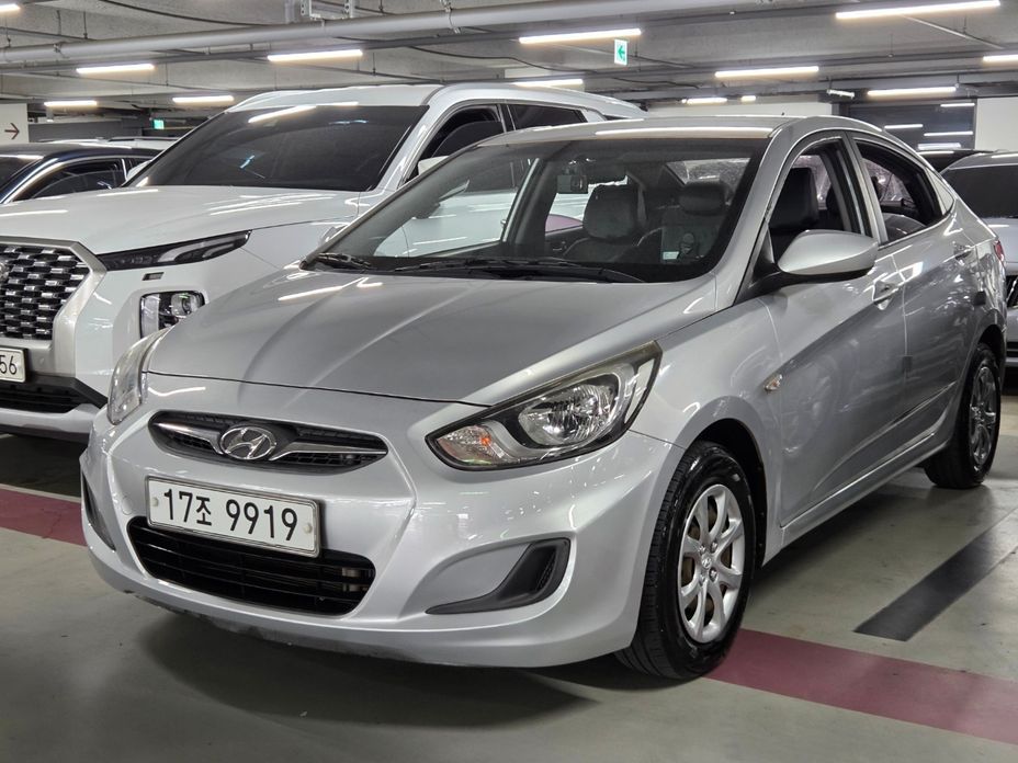 Hyundai Accent 2014