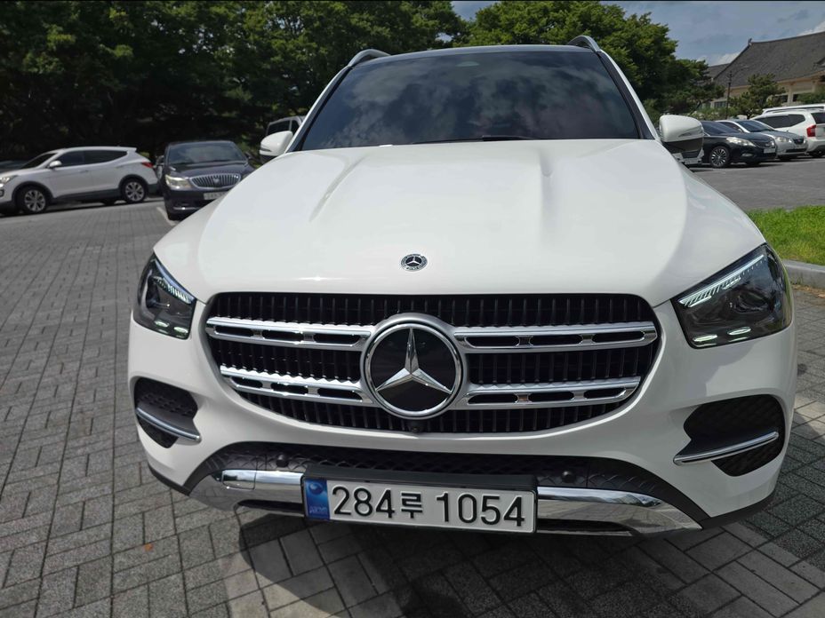 Mercedes-Benz GLE-Class 2026