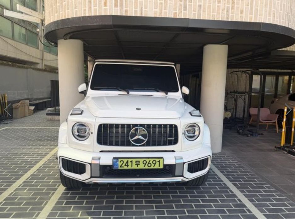Mercedes-Benz G-Class 2025