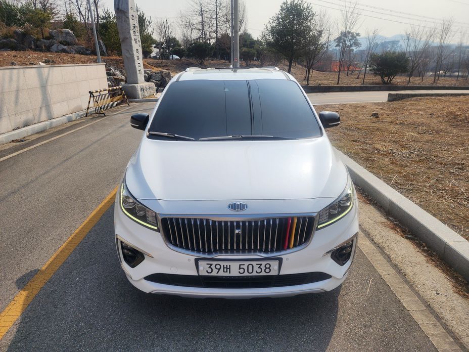 Kia Canival 2019