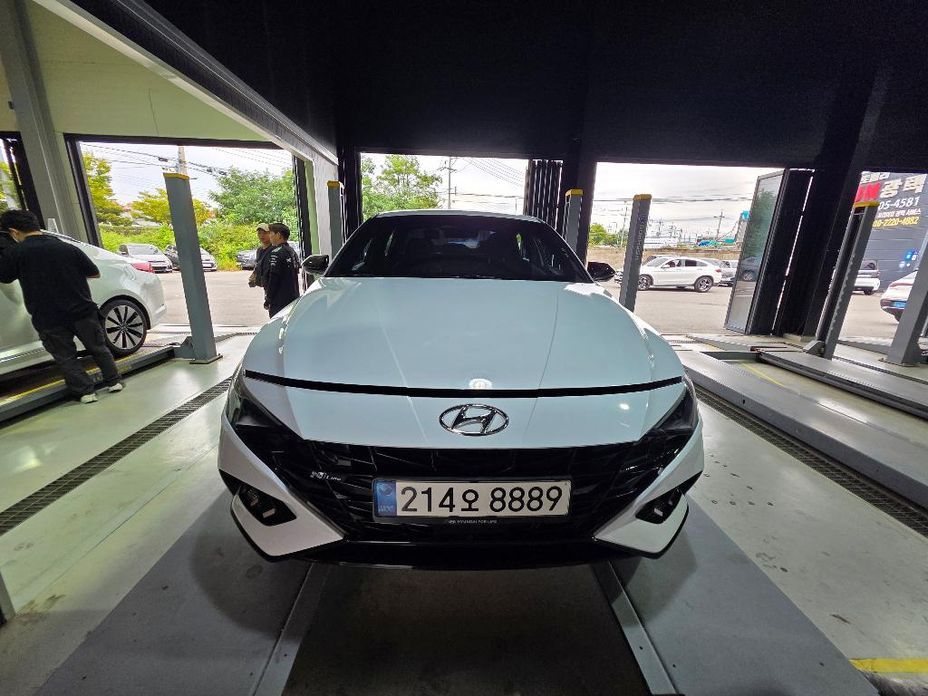 Hyundai AVANTE 2022