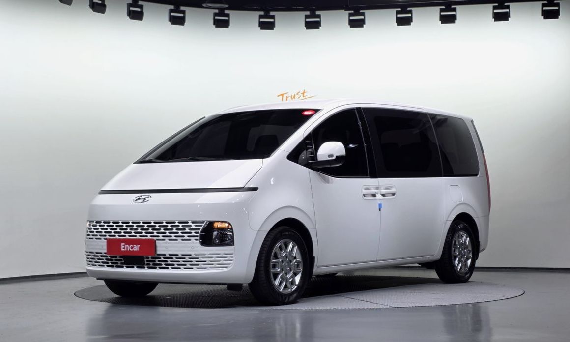Hyundai Staria 2023