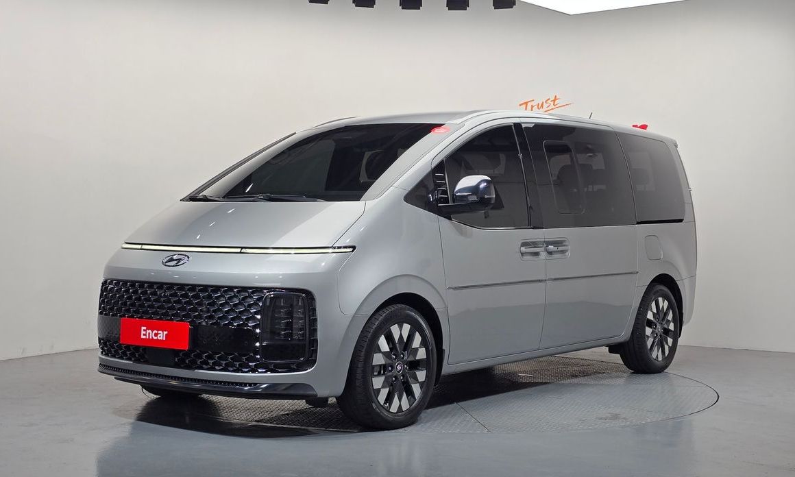 Hyundai Staria 2022