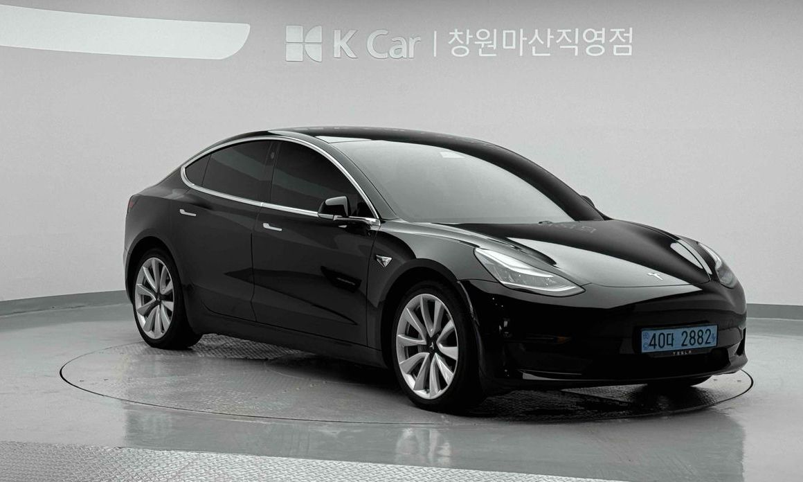 Tesla Model 3 2020