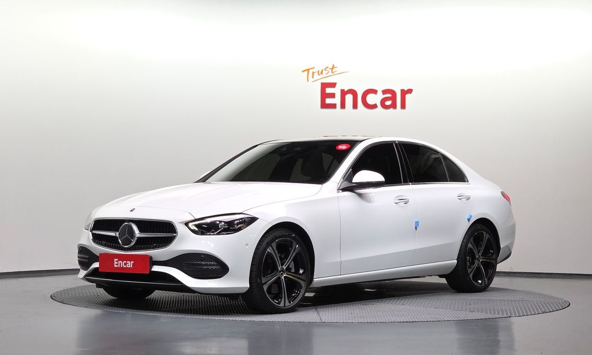 Mercedes-Benz C-Class 2023