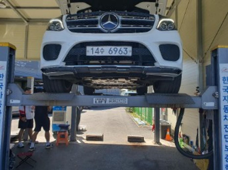 Mercedes-Benz GLS-Class 2017
