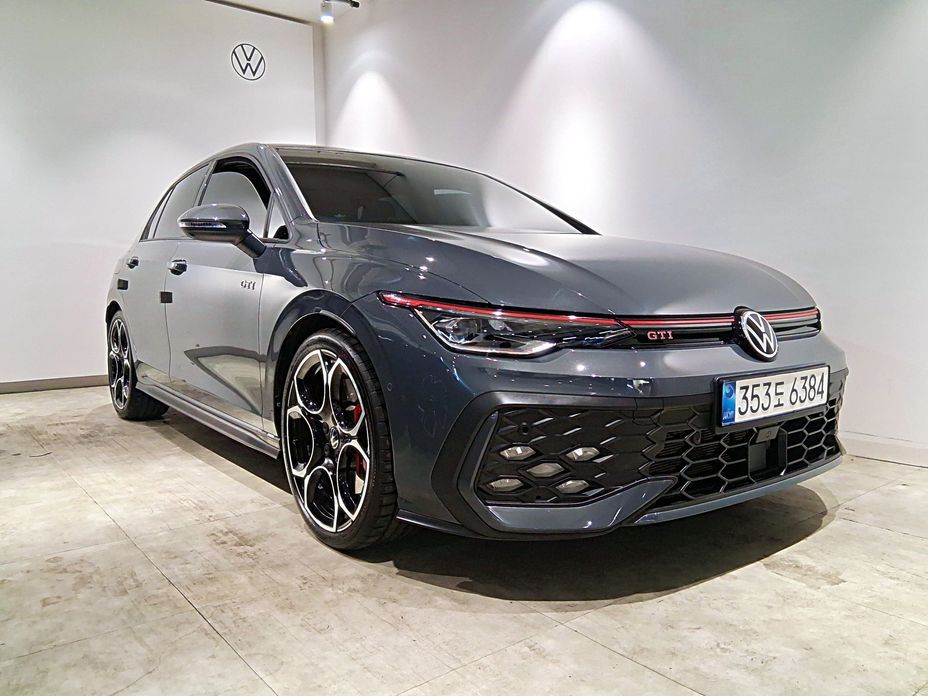Volkswagen Golf 2025