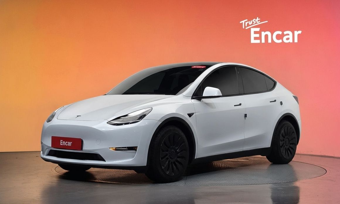 Tesla Model Y 2022