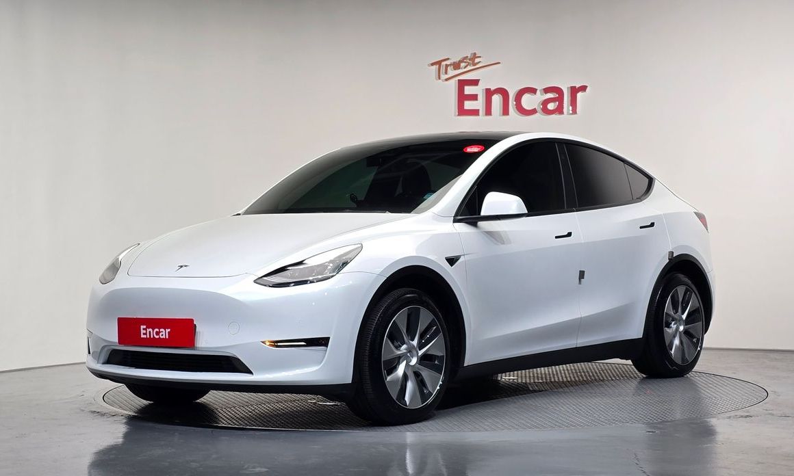 Tesla Model Y 2021