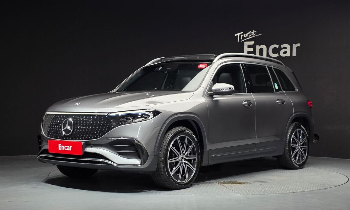 Mercedes-Benz EQB 2026