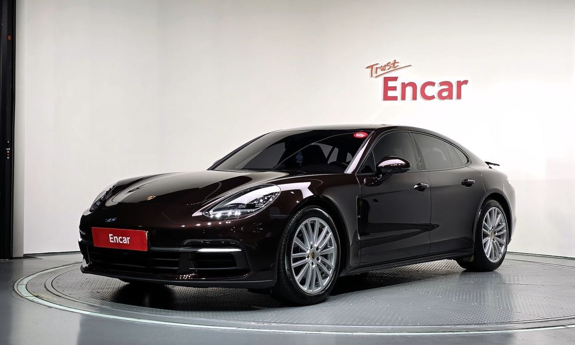 Porsche Panamera 2020