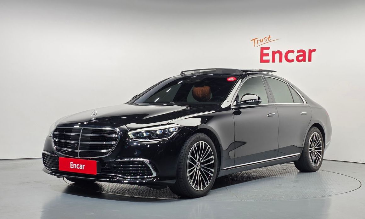 Mercedes-Benz S-Class 2025