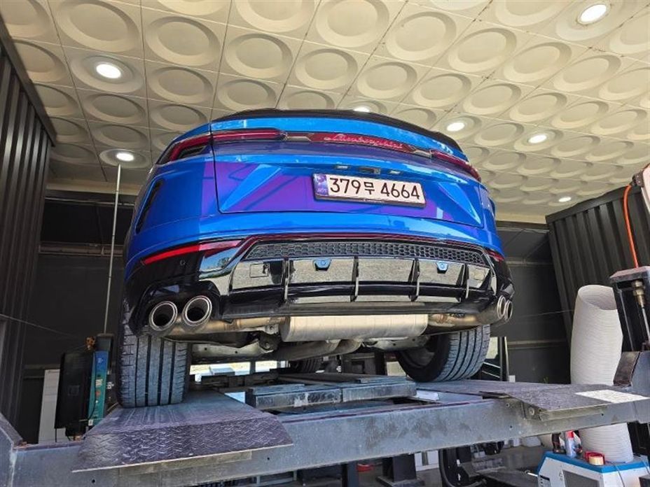 Lamborghini Urus 2021