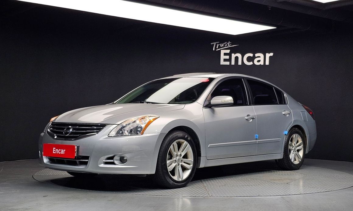 Nissan Altima 2010