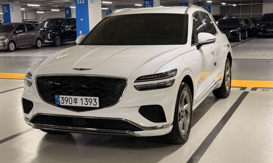 Genesis GV70 2025