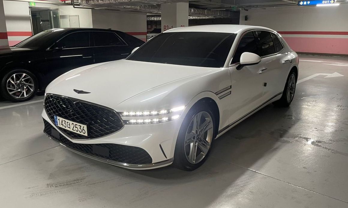 Genesis G90 2022