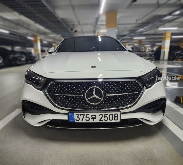 Mercedes-Benz E-Class 2025