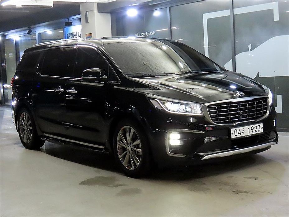 Kia Canival 2019