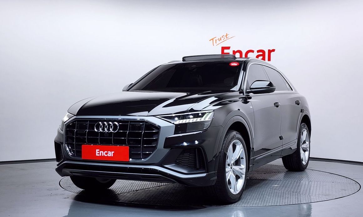 Audi Q8 2023