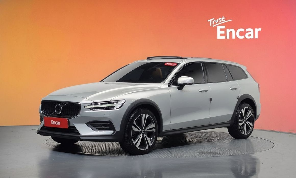 Volvo V60 2021
