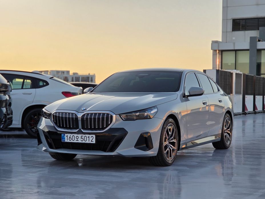 BMW 5-Series 2026