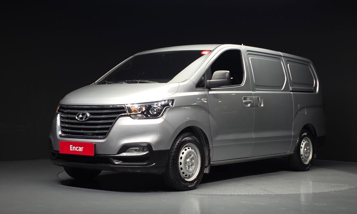Hyundai Starex 2021