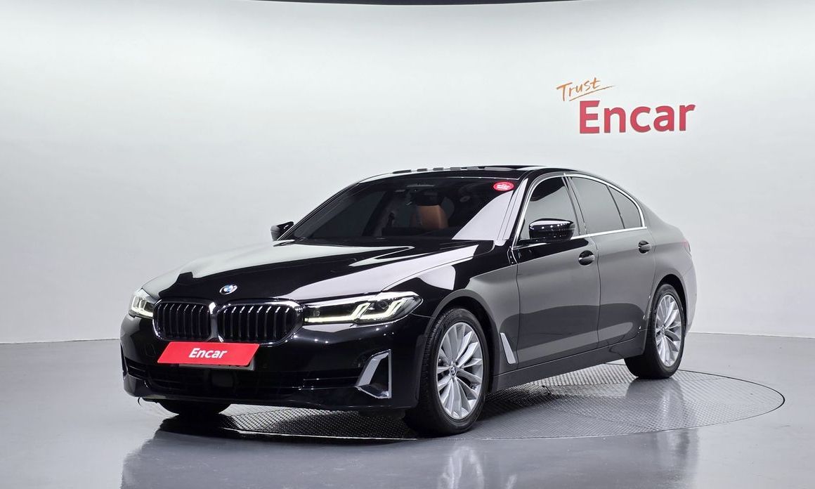 BMW 5-Series 2022