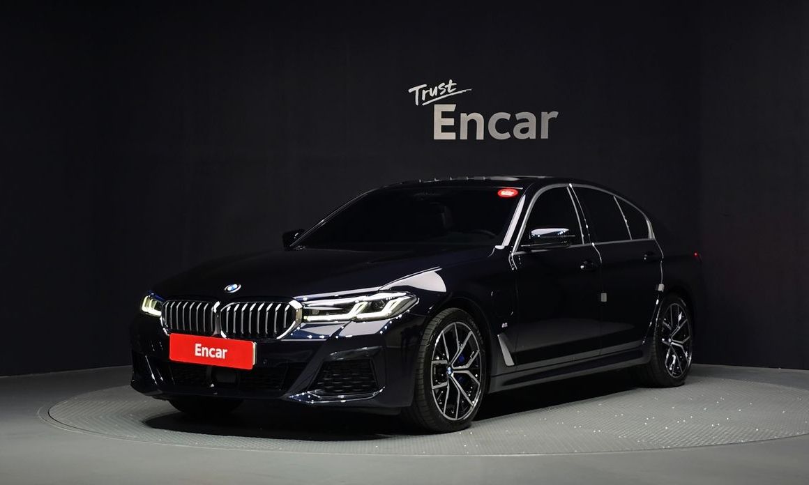 BMW 5-Series 2021