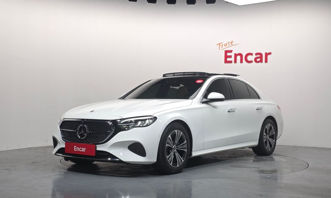 Mercedes-Benz E-Class 2025