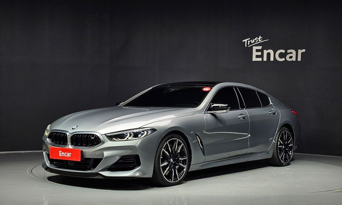 BMW 8-Series 2024