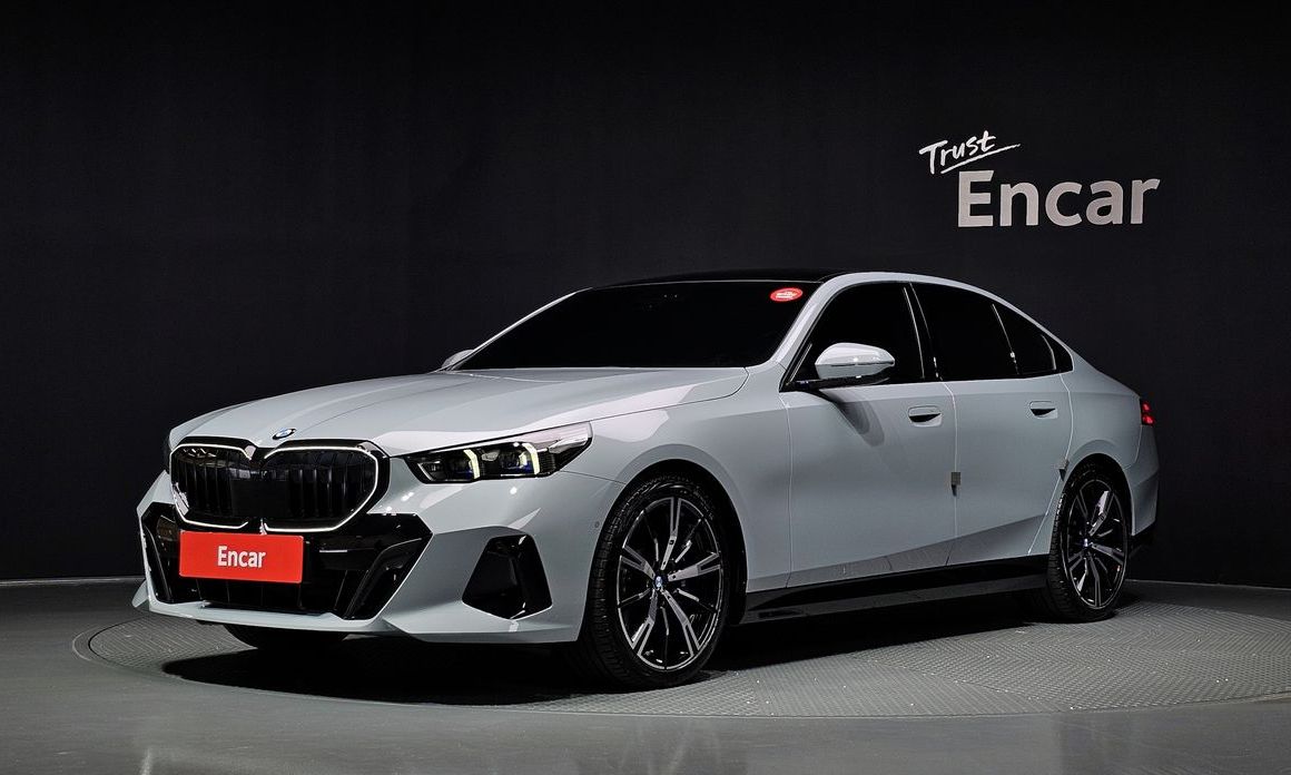 BMW 5-Series 2026
