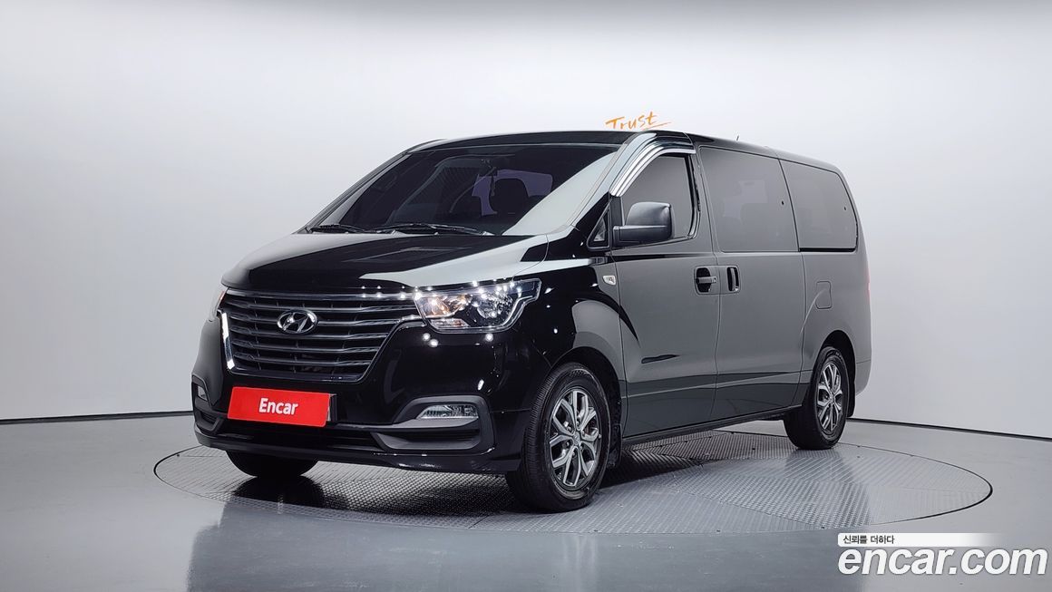 Hyundai Starex 2019