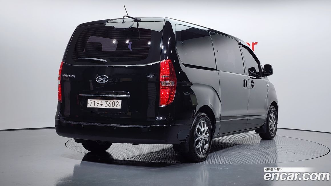 Hyundai Starex 2019