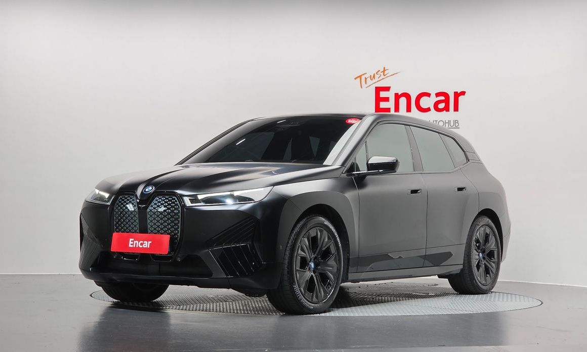 BMW iX 2025