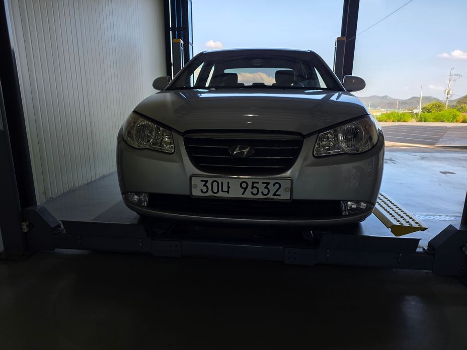Hyundai AVANTE 2009