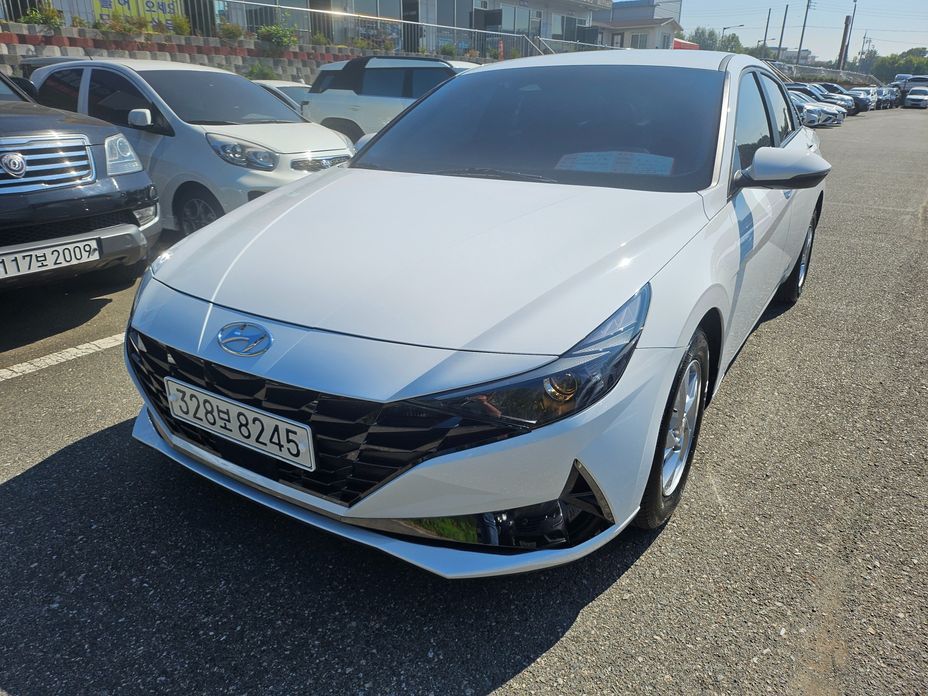 Hyundai AVANTE 2021