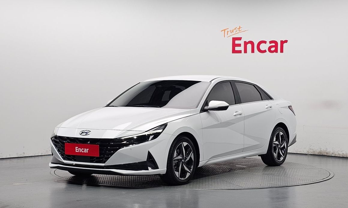 Hyundai AVANTE 2021