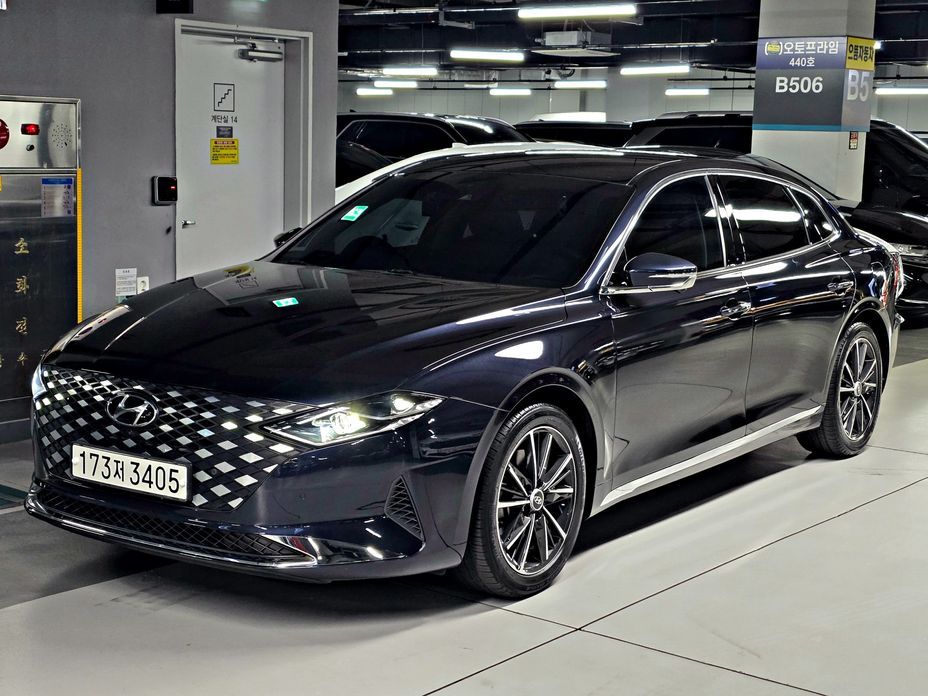 Hyundai Grandeur 2021