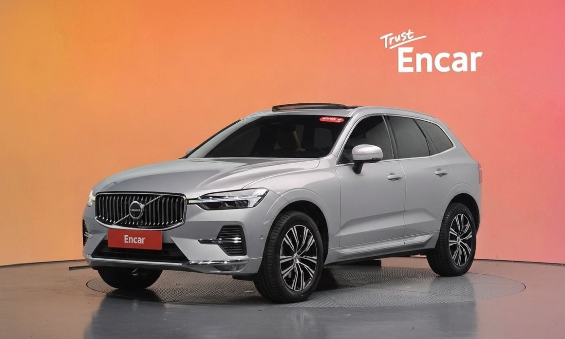 Volvo XC60 2022