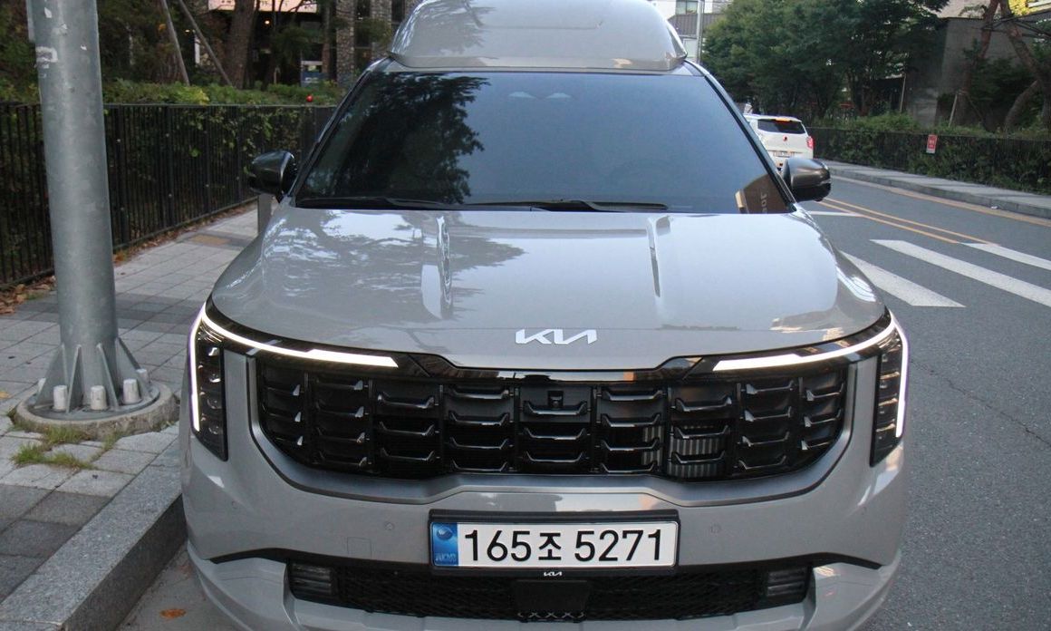 Kia Canival 2025