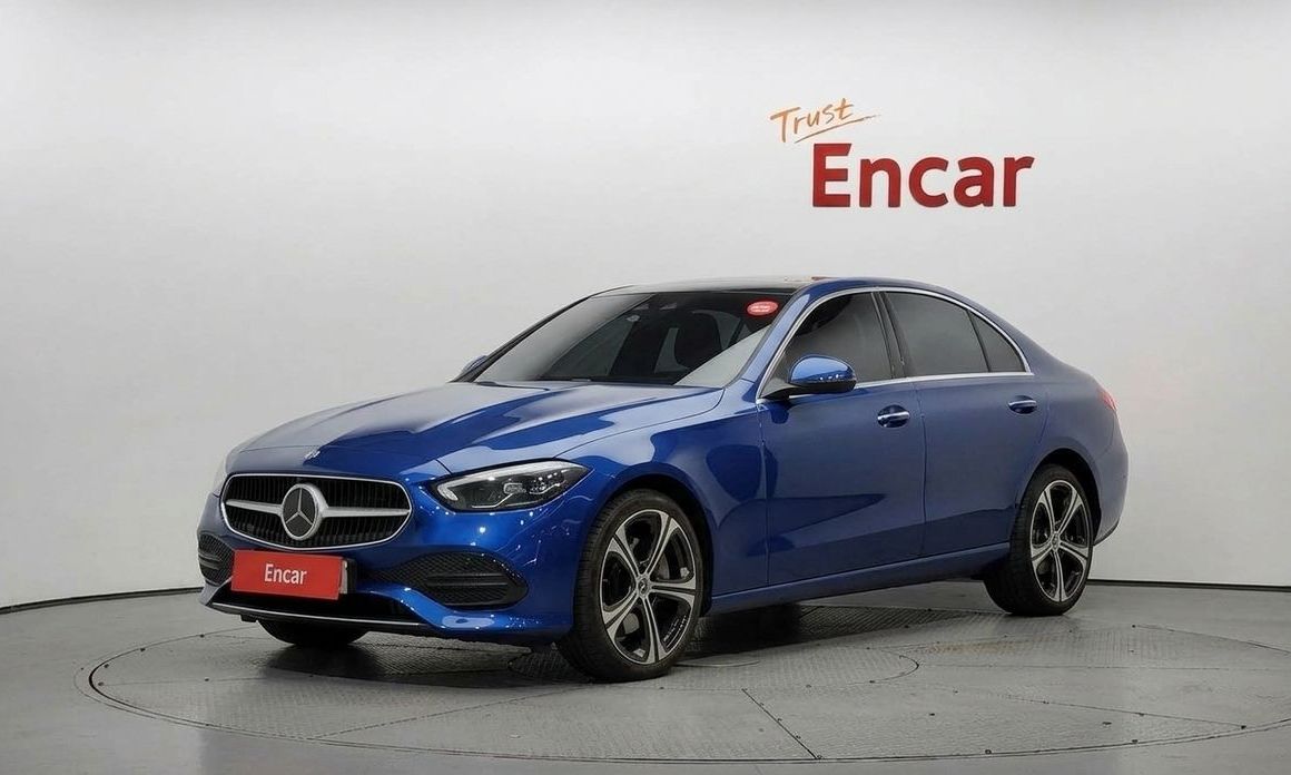Mercedes-Benz C-Class 2023