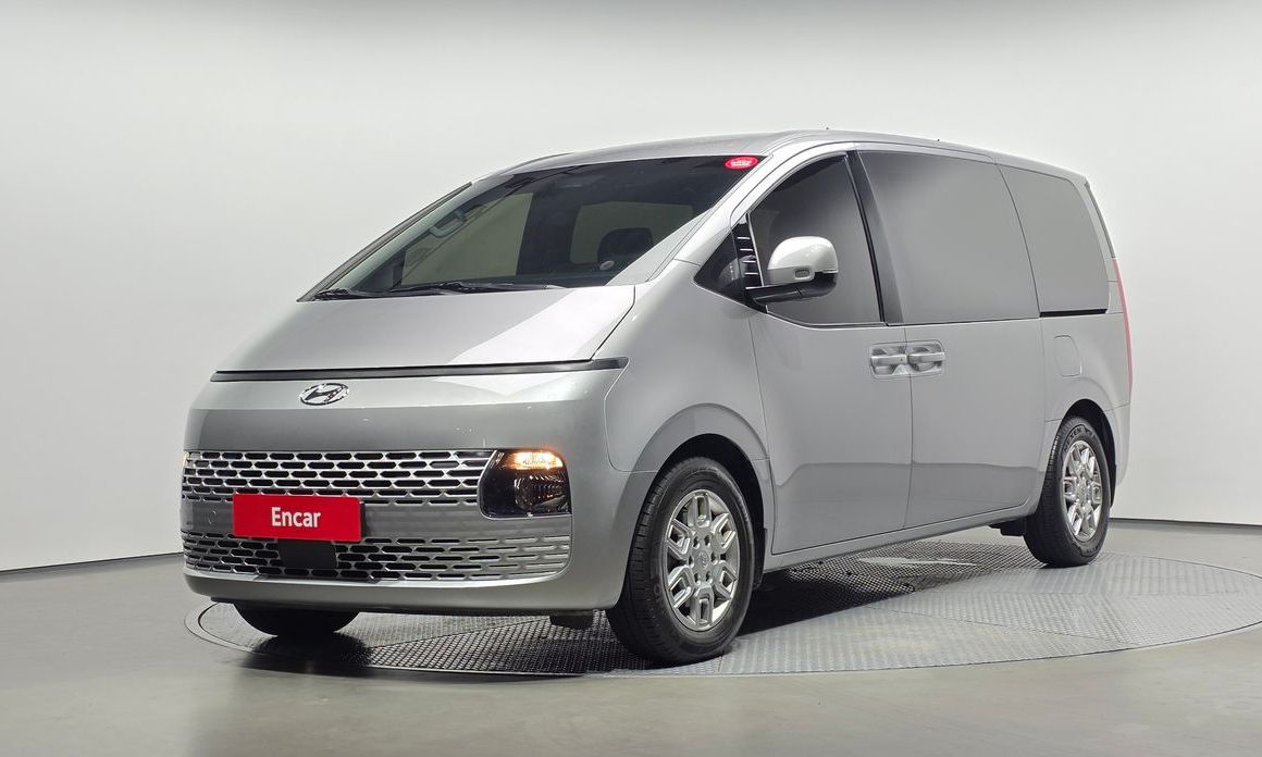Hyundai Staria 2023