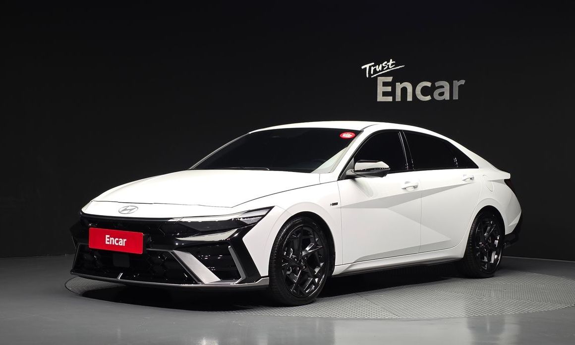 Hyundai AVANTE 2025