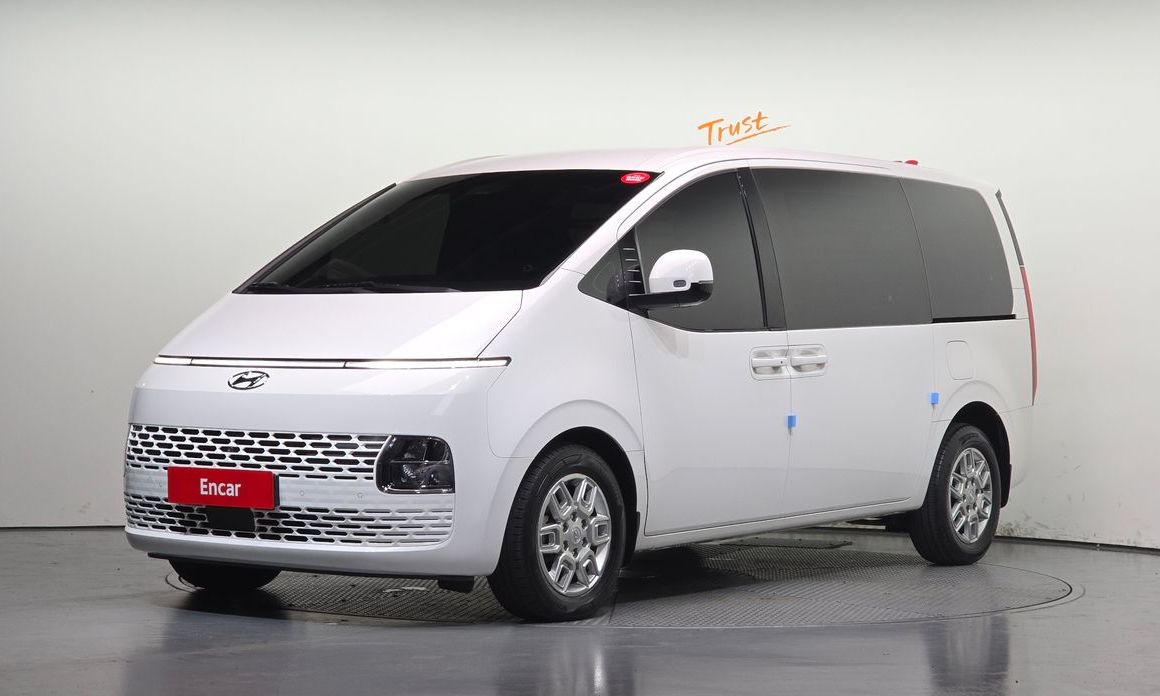 Hyundai Staria 2023
