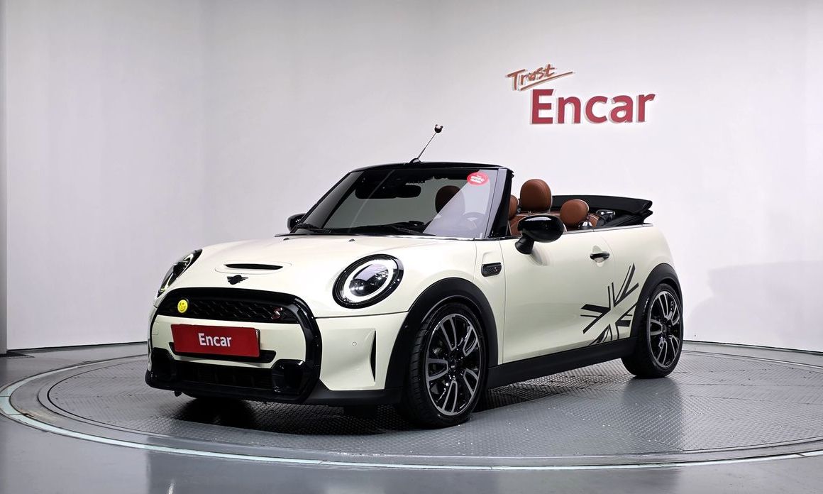 Mini Cooper Convertible 2022