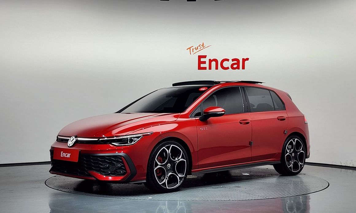 Volkswagen Golf 2025